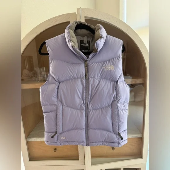 The North Face Light Lavender Quilted 550 Down Vest - Picture 2 of 8